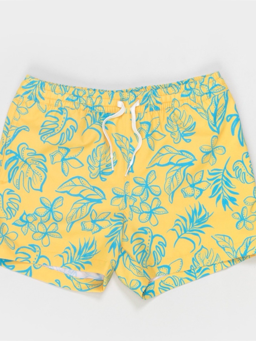 Like new- Chubbies Boys' Printed Swim
Trunk Shorts - Med
